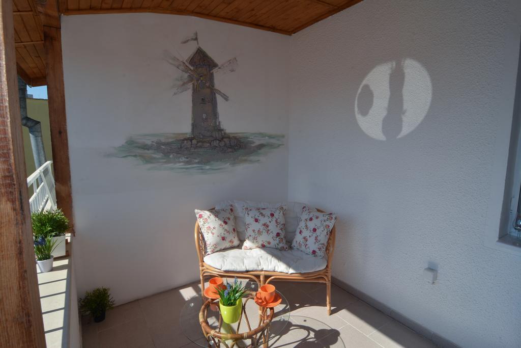 Luxury Apartments Burgas Bagian luar foto