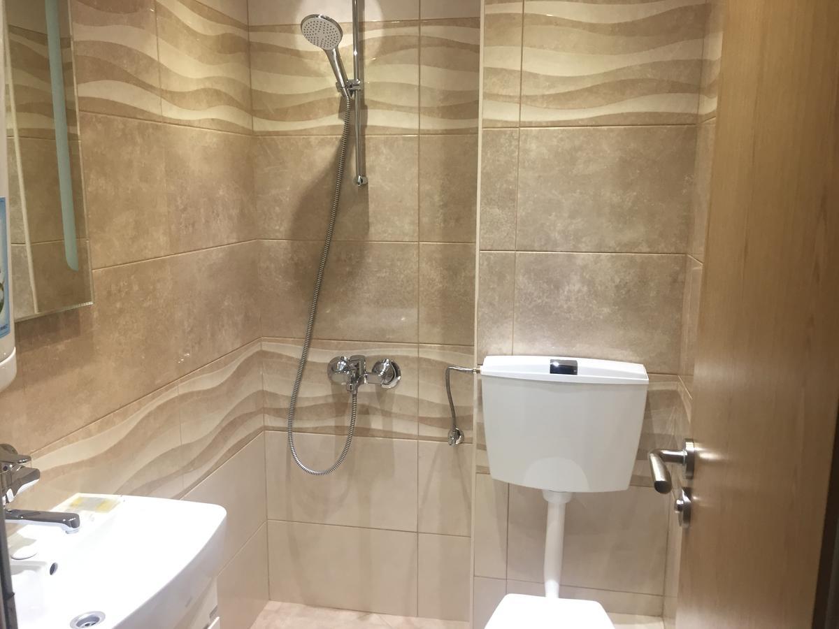 Luxury Apartments Burgas Bagian luar foto